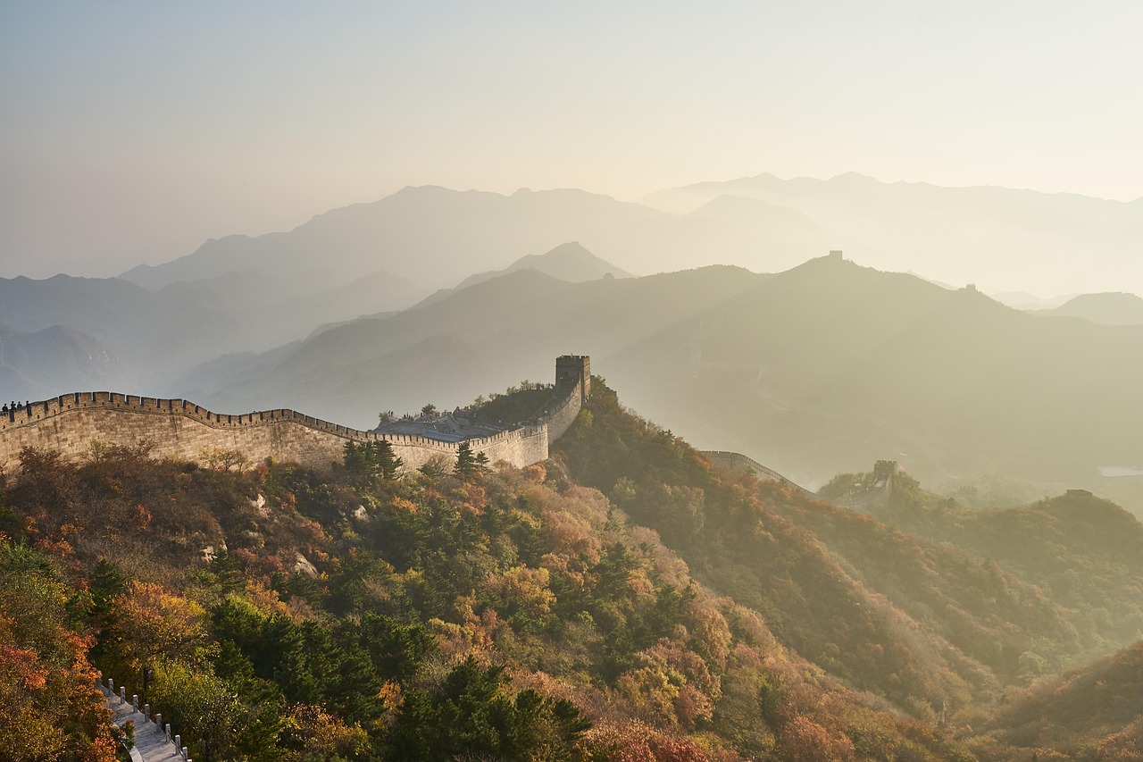 Cultural Delights and Culinary Wonders in Fenghuang, China